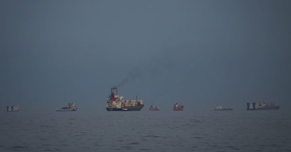 Điểm nóng xung đột ngày 10-4: Tình trạng bấp bênh tại eo biển Hormuz