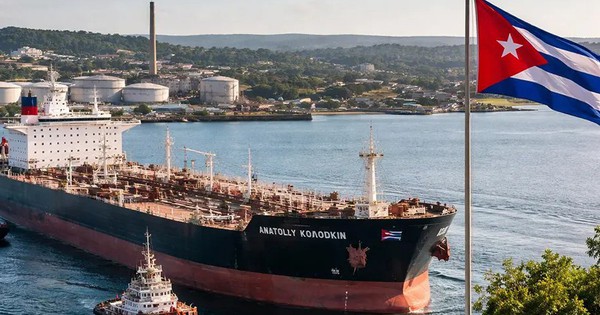 'Không thể phản bội': Nga hé lộ kế hoạch đối với Cuba