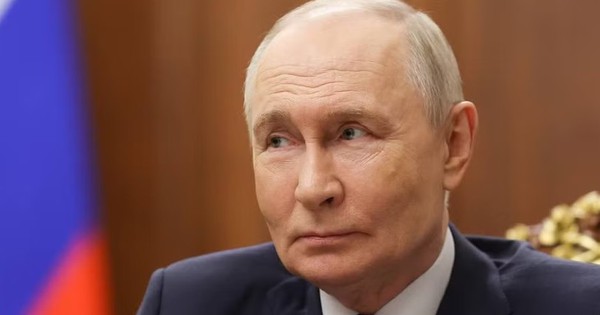Tổng thống Nga Putin tuyên bố ngừng bắn