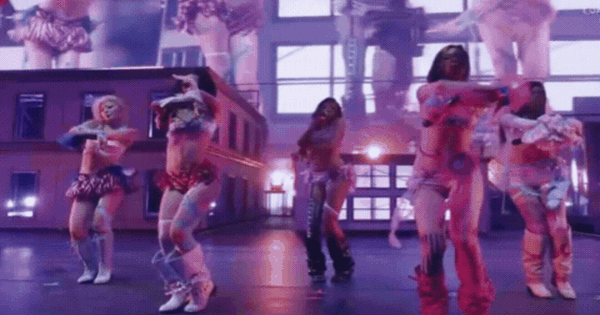 5 mỹ nhân bạo nhất hiện tại bị chê tung trời vì hát dở ở Coachella, gom cả siêu hit Oscar cũng không cứu được