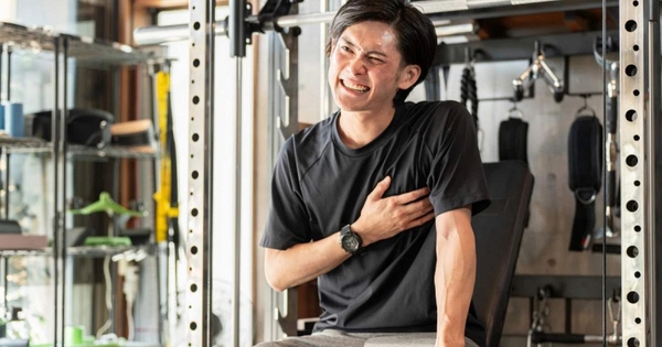 Người đàn ông 39 tuổi bị ngừng tim đột ngột khi đang thể dục, cholesterol xấu cao vọt: BS khuyên thấy 2 dấu hiệu trên mặt cần đến viện ngay