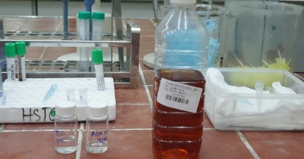 Điều gì xảy ra với cơ thể khi uống rượu chứa cồn công nghiệp?