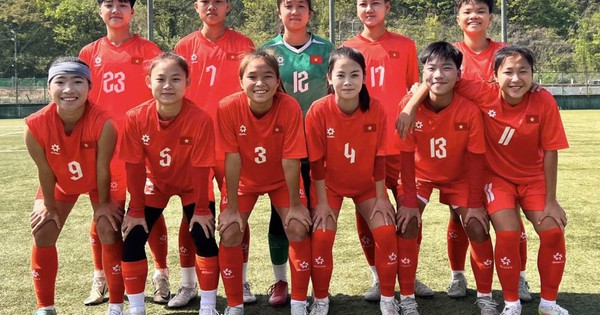 Tuyển Việt Nam 2 lần sút tung lưới đội bóng Nhật Bản, thu về bài học quý trước giải châu Á