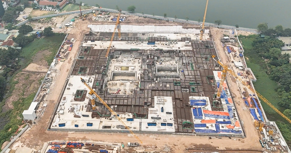 Cận cảnh nhà hát Opera Hà Nội dần lộ diện ở bán đảo Quảng An