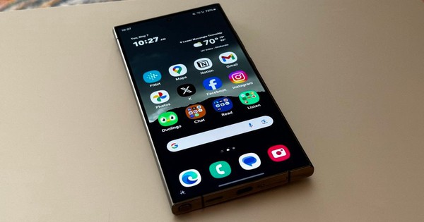 Tôi đã dùng thử Galaxy S26 Ultra mới nhất của Samsung, nhưng rồi cuối cùng lại quay về với S24 Ultra