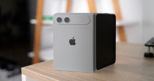 Mức giá không tưởng của chiếc iPhone gập đầu tiên