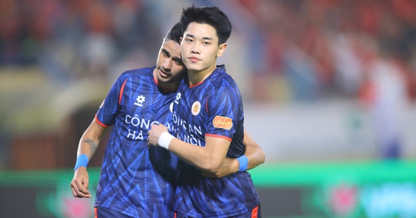 Đình Bắc giúp CLB Công an Hà Nội thoát thua đội bét bảng