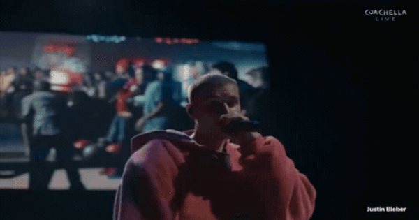 Nam ca sĩ có cát-xê cao nhất lịch sử Coachella, được trả 263 tỷ để 