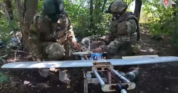 Vũ khí mới khiến drone ‘tia chớp’ Molniya của Nga nguy hiểm hơn