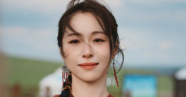 4 người nổi tiếng nhận vơ tri thức rồi bị dân mạng 