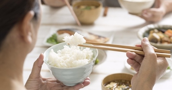 Học người Nhật: Ăn nhiều cơm trắng nhưng không lo tiểu đường - 4 nguyên tắc vàng quý giá!