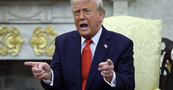 Mỹ tuyên bố ‘phong tỏa’ các cảng của Iran