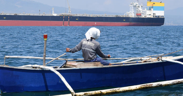 Ngoại trưởng một nước Đông Nam Á bị quốc hội chất vấn: Tại sao phải xin phép Mỹ để mua dầu Nga?