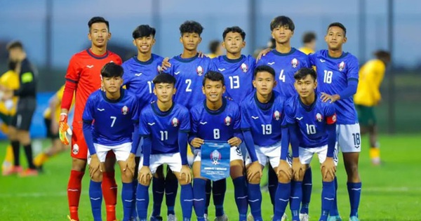 Thắng kịch tính để dẫn đầu BXH, tuyển Campuchia vẫn dễ bị loại sớm ở AFF Cup