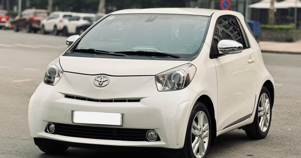 Chiếc Toyota 3 cửa này nhỏ hơn cả VF 3 nhưng bán lại với giá gần 800 triệu đồng, đắt gấp gần 3 lần: Odo khoảng 60.000km, trang bị chỉ ở mức cơ bản