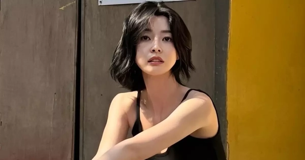 Mỹ nữ Hàn Quốc đổ bộ Hội An