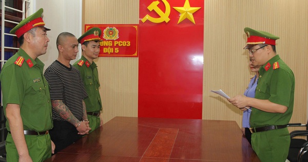 Bắt tạm giam và khám xét nơi ở, nơi làm việc của Nguyễn Duy Sơn SN 1987