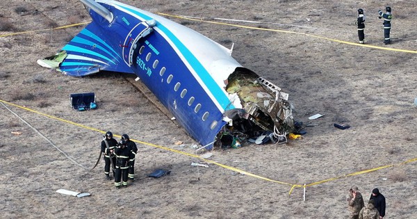 'Tấn công ngoài ý muốn' khiến máy bay rơi, 38 người thiệt mạng: Nga đồng ý bồi thường
