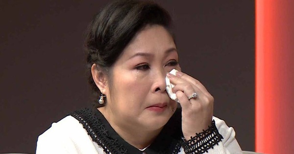 Nữ NSND là bà chủ bị đàn em từ chối thẳng: 