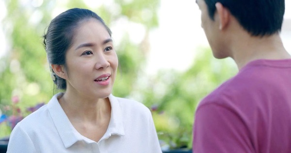 Chân dung nữ diễn viên khiến “cả nước khổ sở”