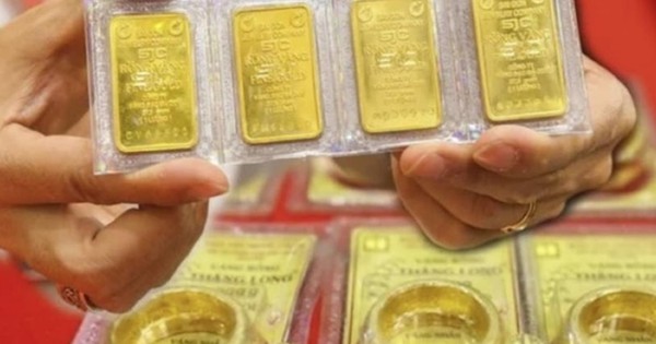 Giá vàng đảo chiều giảm mạnh, chênh lệch mua - bán lên đến 4 triệu đồng/lượng
