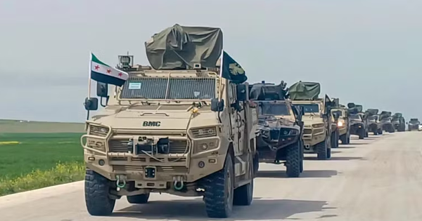 Syria bất ngờ tuyên bố kiểm soát toàn bộ căn cứ Mỹ