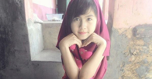 Cuộc sống hiện tại của hot girl chân khoèo đình đám: Đã chồng con, phản hồi khi bị nói “tàn tạ”