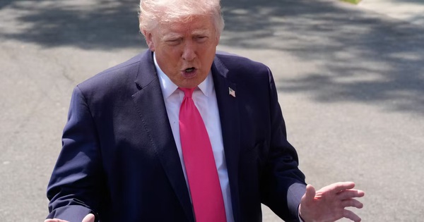 Ông Donald Trump tuyên bố Iran đồng ý giao uranium làm giàu; giải quyết 