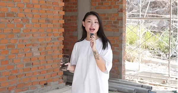 TikToker 23 tuổi khoe xây nhà trên mảnh đất 400m2 hướng mặt ra biển, mới nhìn phần thô netizen khẳng định: Đây là villa chứ nhà gì!