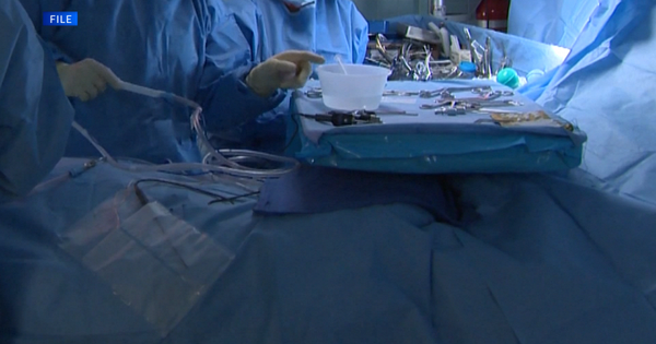 Bác sĩ cắt nhầm nội tạng khiến bệnh nhân tử vong ngay trên bàn mổ