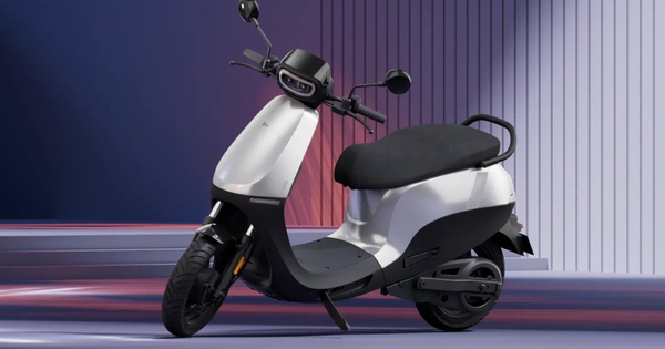 Ra mắt xe điện đi xa tới 320km/sạc, tốc độ 125km/h, giá rẻ hơn Honda Lead