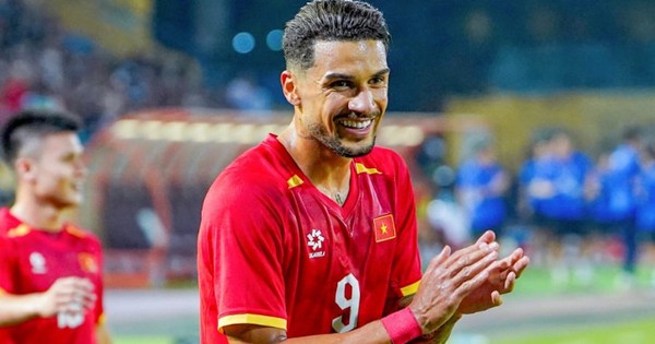 Hoàng Hên bứt phá không tin nổi, đứng trước kỷ lục lịch sử ở V.League