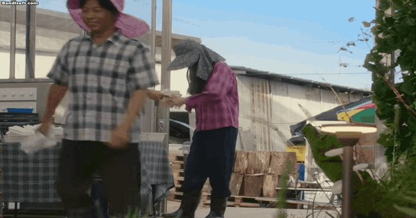 Sao lại nông dân, visual này phải làm minh tinh mới đúng: Mặt đẹp như điêu khắc, da mịn như lụa mê dã man