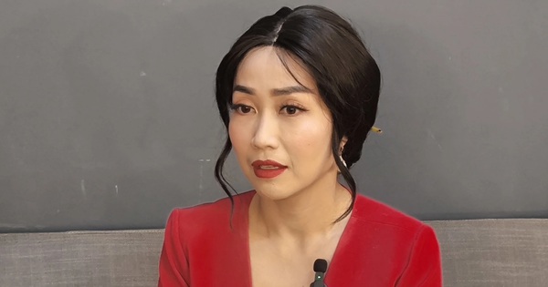 Nữ NSƯT từ Úc về nước: 