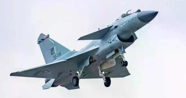 Rộ tin Không quân Pakistan hộ tống phái đoàn Iran về nước sau khi đàm phán thất bại