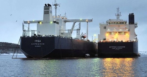 Mỹ báo tin cực vui cho Nga, có ảnh hưởng trực tiếp tới 100 triệu thùng “vàng đen” đang vận chuyển