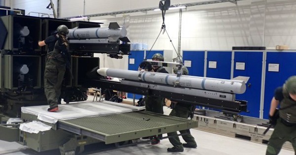 Hệ thống phòng không NASAMS cực kỳ đáng sợ với tên lửa AMRAAM-ER