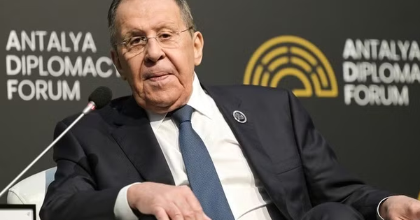 Ông Lavrov bình luận về lằn ranh đỏ của Nga