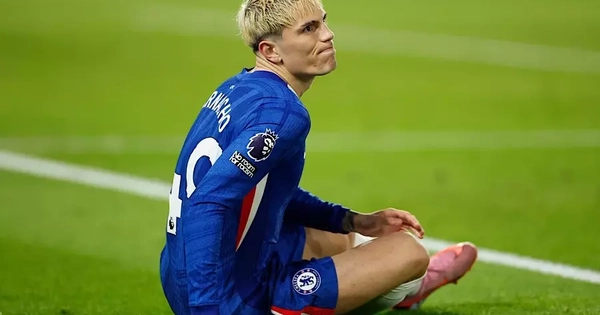 Thua MU trên sân nhà, HLV Chelsea than trách học trò bản lĩnh kém