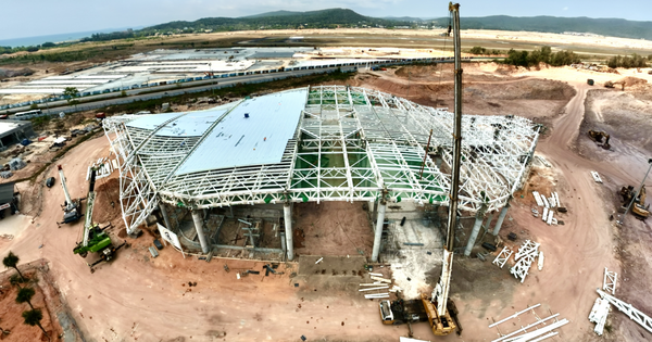 Cận cảnh công trường dự án mở rộng sân bay Phú Quốc phục vụ APEC 2027