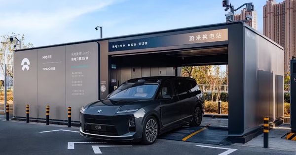 Lười sạc xe điện? Công ty Trung Quốc có giải pháp lạ, chỉ mất 3 phút là 