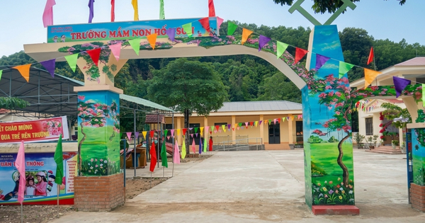 Suất ăn từ thiện kê sai gần 23 triệu đồng: Hiệu trưởng nói 