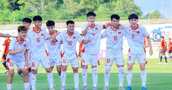 AFF Cup: Tuyển Việt Nam vào bán kết với ngôi đầu, Indonesia bị loại cay đắng trên sân nhà