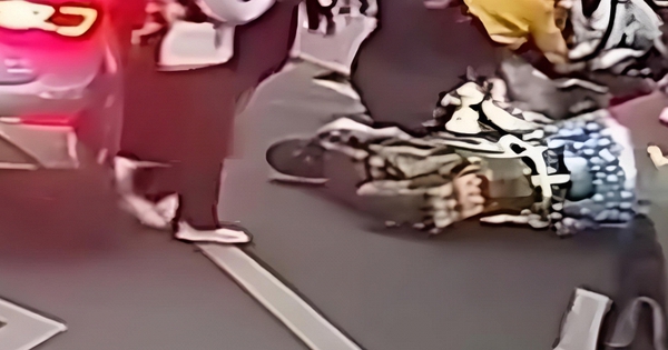 Xem xong video đưa con đi học này, tôi mới hiểu bao nhiêu cha mẹ đã thất bại trong 