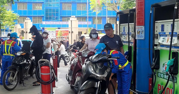 Những điều cần biết về xăng E10, nhiên liệu sắp thay thế xăng RON92, RON95?