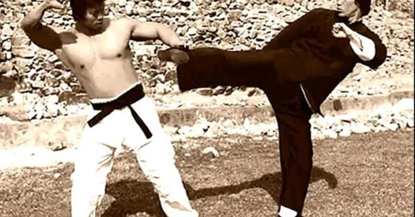 Người đàn ông hiếm hoi khiến Lý Tiểu Long ê ẩm toàn thân sau hơn 30 phút giao đấu là ai?