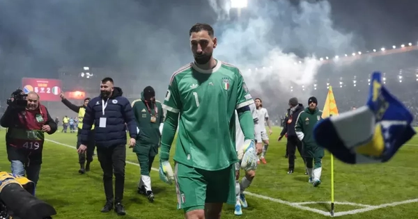 Italy và bản nhạc buồn quen thuộc