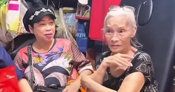 Quái kiệt sân khấu 79 tuổi đi làm nuôi cả gia đình, khỏe tới mức đàn em sửng sốt