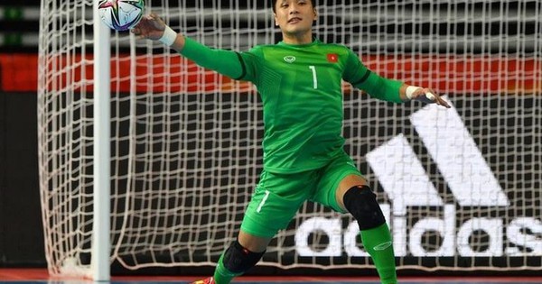 Thủ môn top 10 thế giới tái xuất, tuyển Việt Nam hòa kịch tính đội bóng của Thái Lan