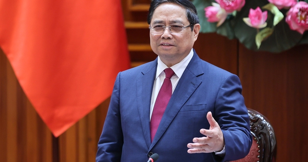 Thủ tướng phê chuẩn Chủ tịch, Phó Chủ tịch UBND 31 tỉnh, thành nhiệm kỳ mới